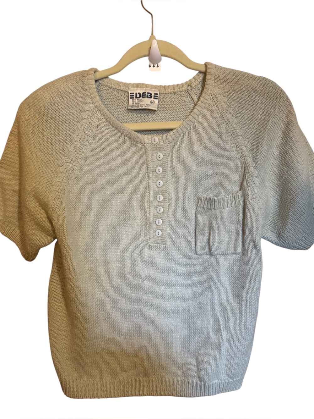 Vintage Deb Knit Short Sleeve Henley seater Top in Light sage 80s buttoned sage